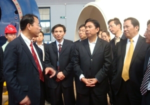 Xu Xianping, the former Vice-Governor of Hunan Province visited CSR Wind Power